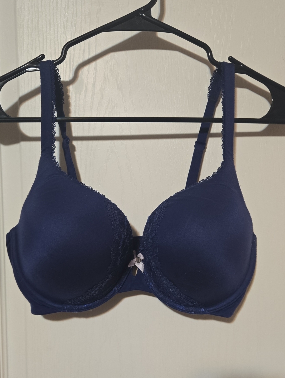 Victoria's Secret Navy Lace-Accent T-Shirt Bra